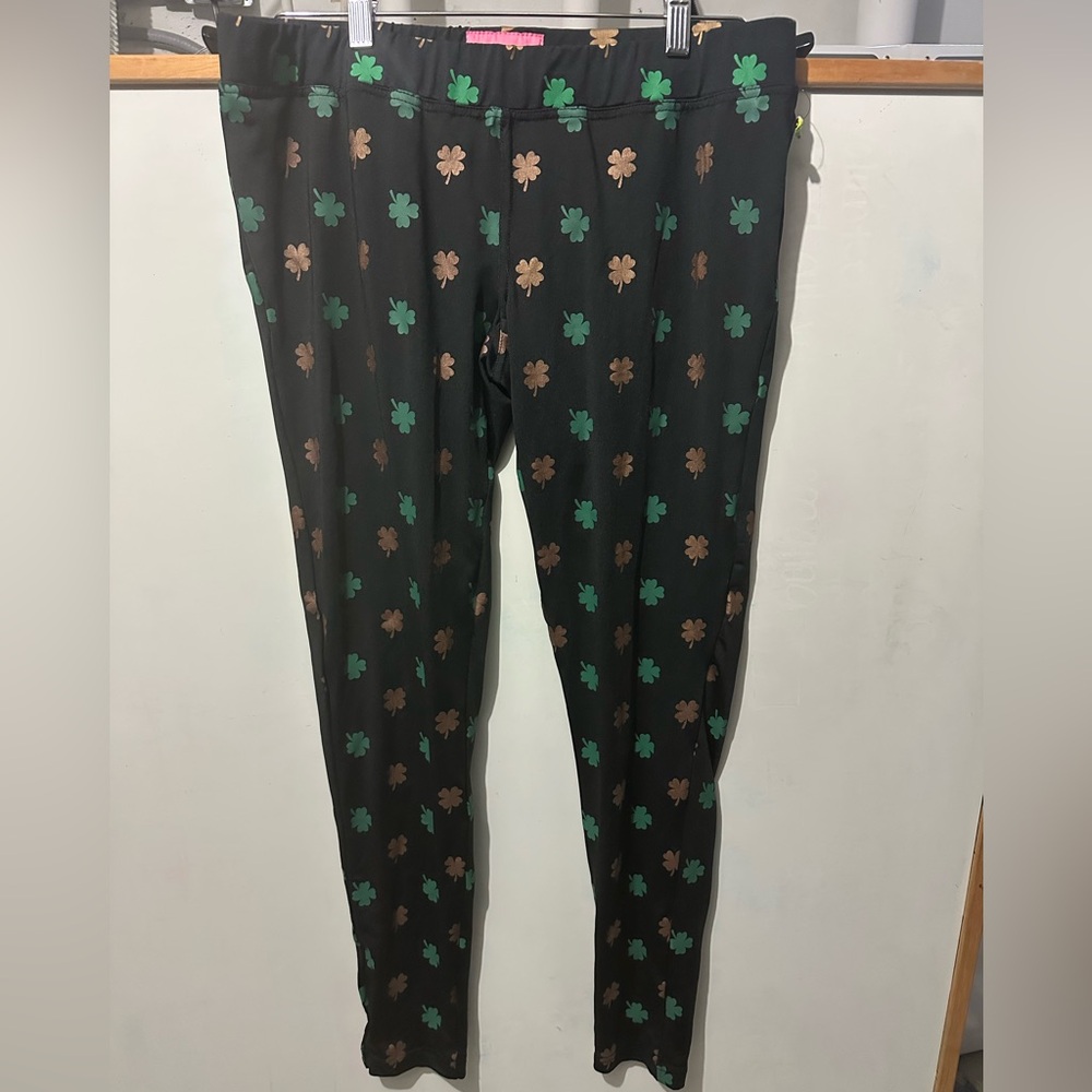 Tipsy Elves Black & Clover Leggings